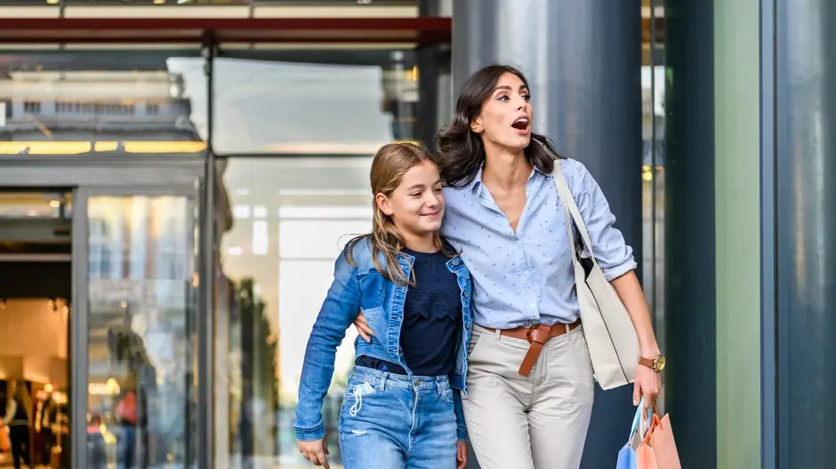 Come coinvolgere i figli adolescenti nelle uscite in famiglia