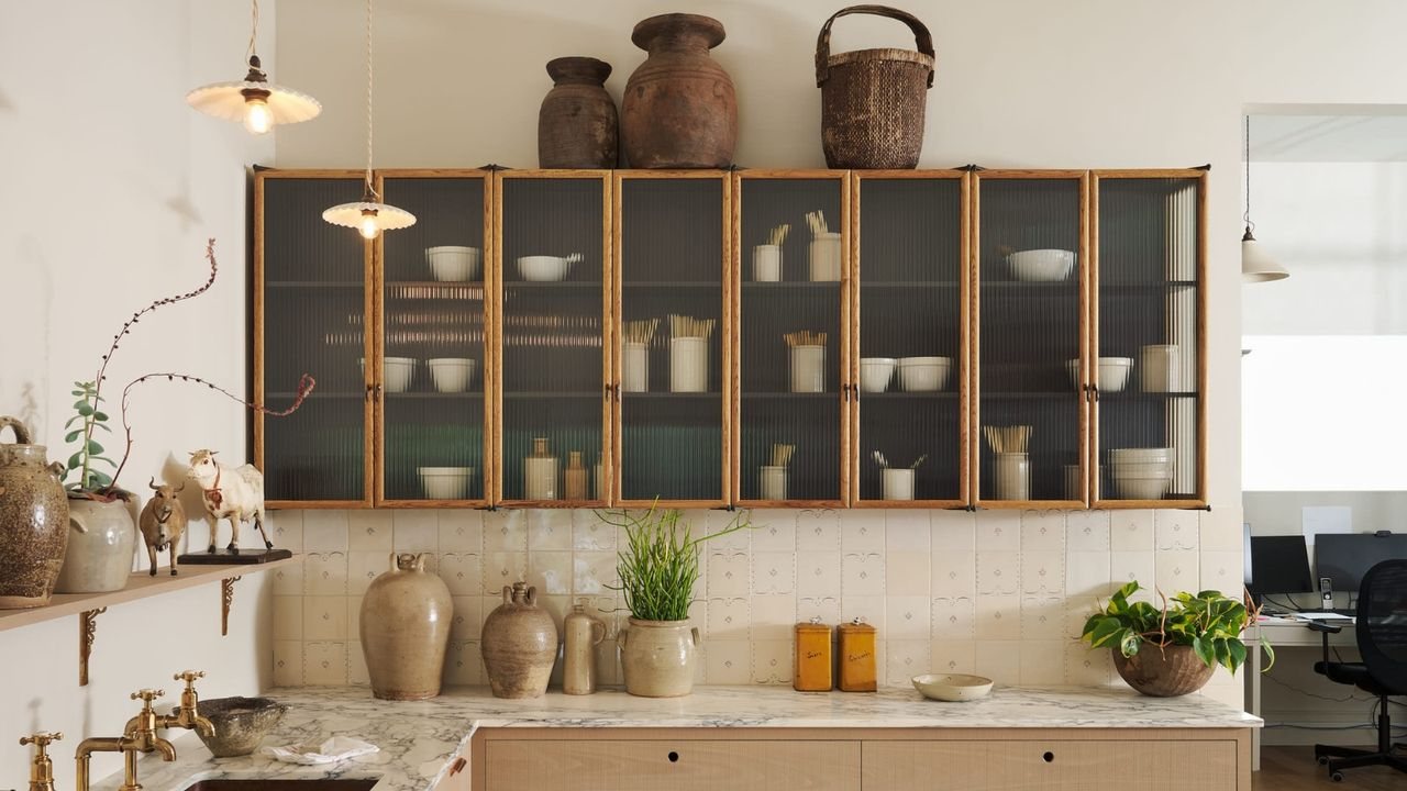 I designer indicano 5 tendenze per il paraschizzi della cucina da abbandonare