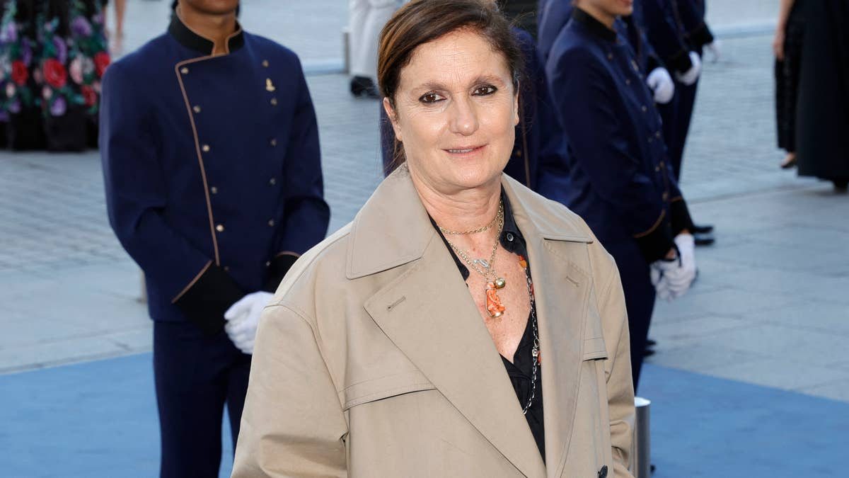 Maria Grazia Chiuri torna da Fendi e rilancia la borsa Croissant