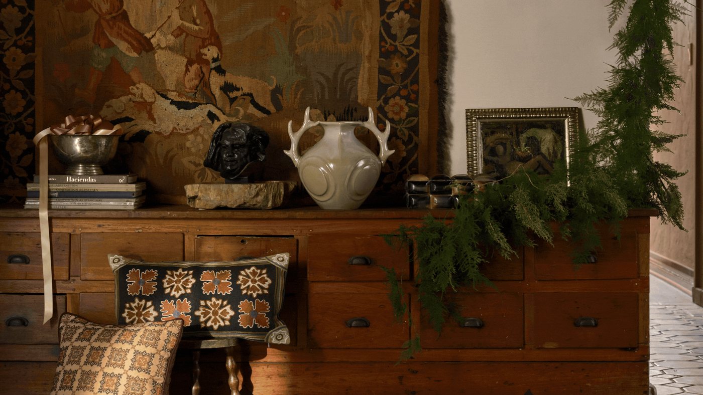 Drew Scott di Lone Fox prevede un Natale alla Nancy Meyers e lancia la collaborazione con West Elm