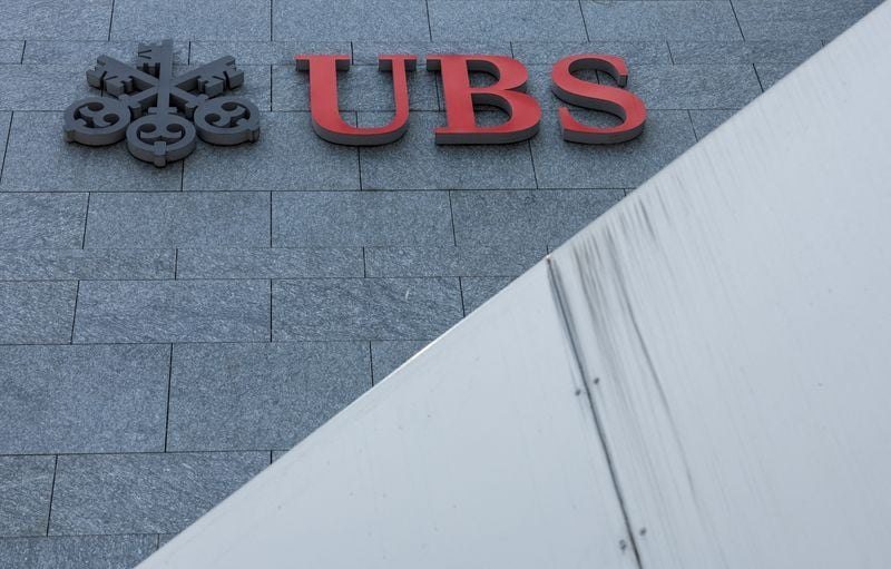 Banche estere interessate a una fusione con UBS, secondo la stampa svizzera