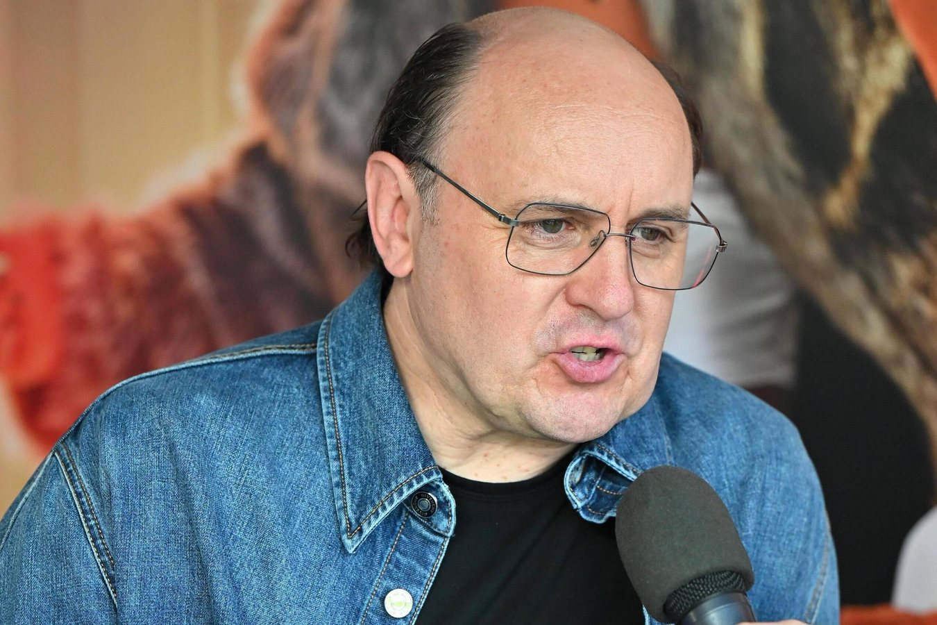 Woronowicz racconta la conversione della suocera durante il Giorno della Lode