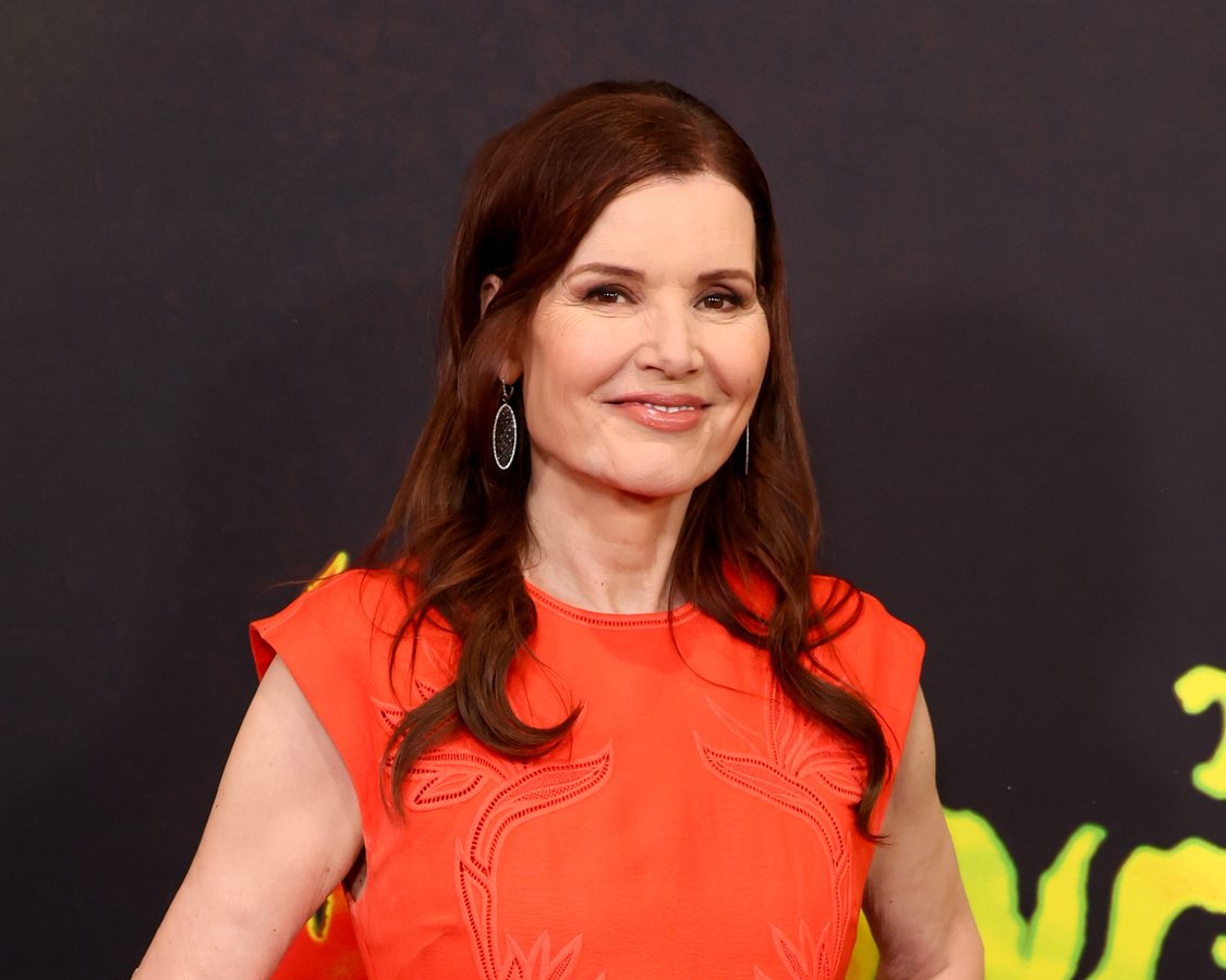Geena Davis, da Thelma & Louise a Netflix: carriera, Oscar e impegno per la parità di genere