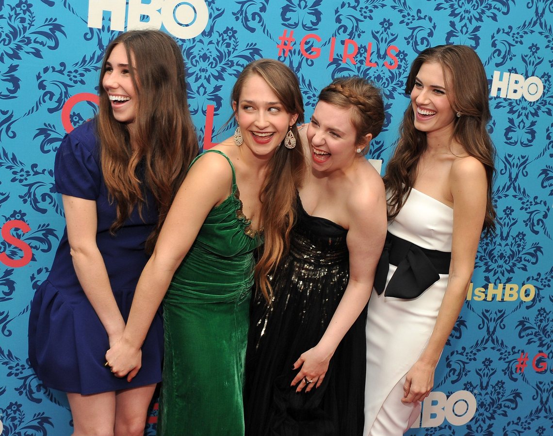 Girls torna dopo dieci anni: Lena Dunham riporta Hannah e le amiche nel mondo dei quarantenni