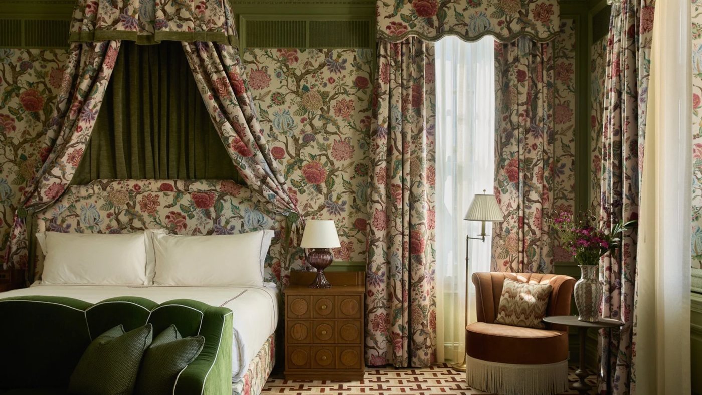 Il chintz floreale torna nelle case e punta al 2027