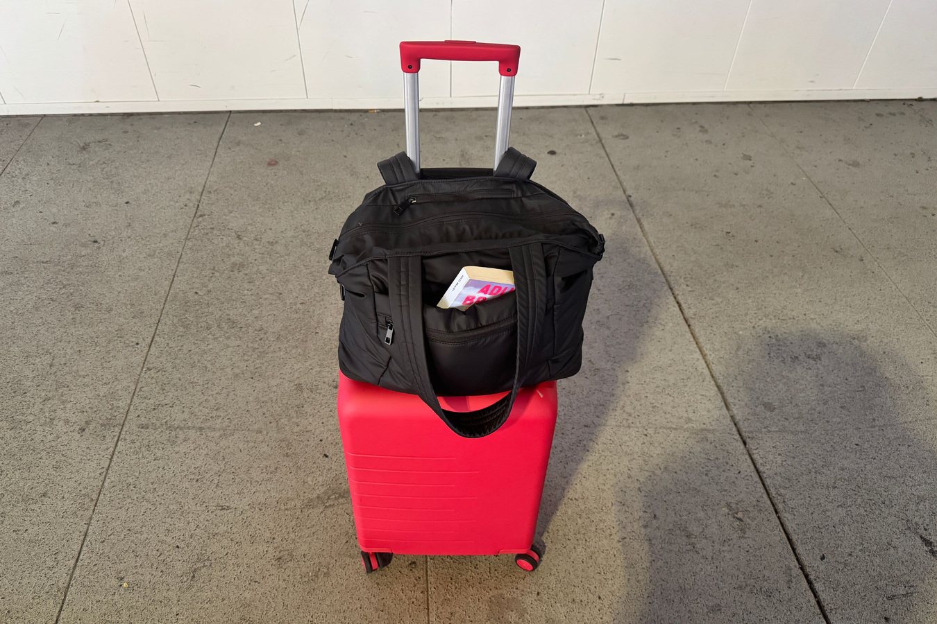 Un trolley espandibile per il viaggio di 10 giorni: la scelta di chi parte leggero