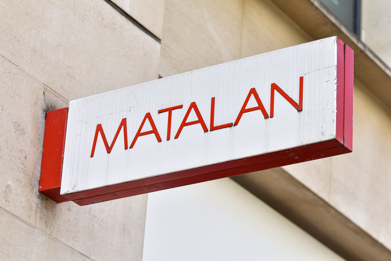 Matalan propone un nuovo set di biancheria da letto color verde oliva con effetto arricciato a meno di 20 euro