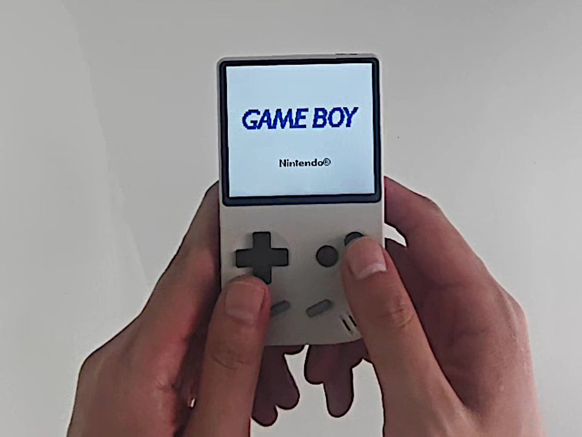 FPGB Mini, la console grande quanto una cartuccia Game Boy