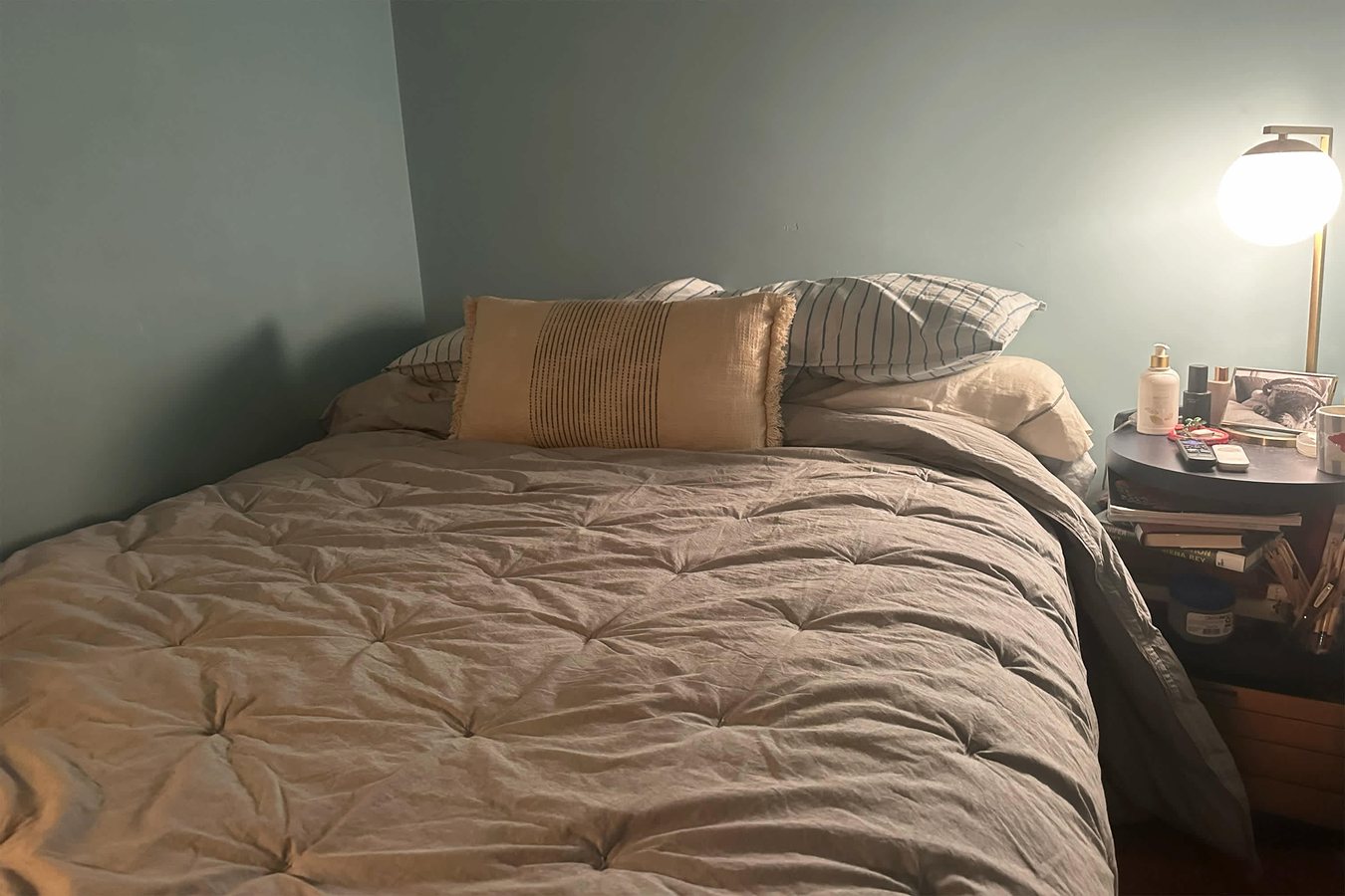 I piumini che semplificano la camera da letto senza federe