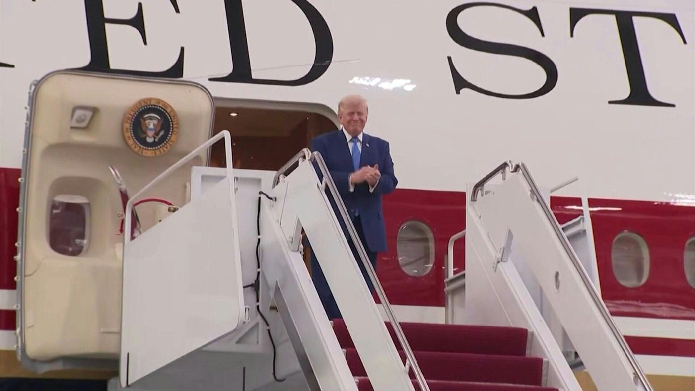 Nyt: "Costi lievitati e rischi per la sicurezza per il nuovo Air Force One"