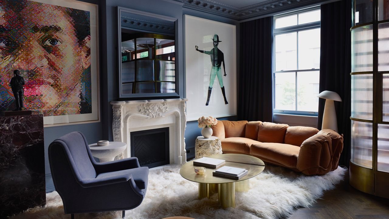Un viaggio a Parigi ispira una casa colorata ad Harlem
